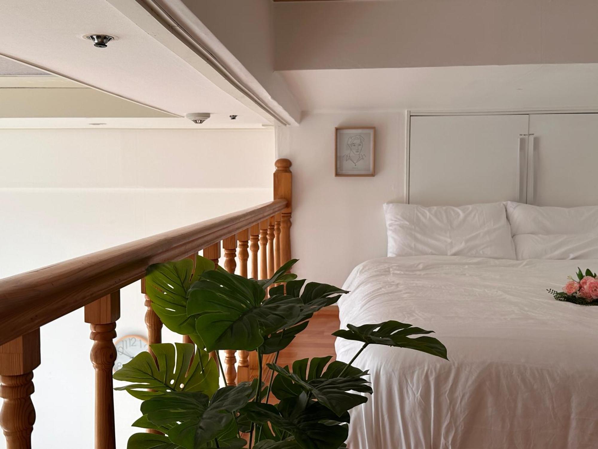 Seoul-Lo Loft Apartment ภายนอก รูปภาพ