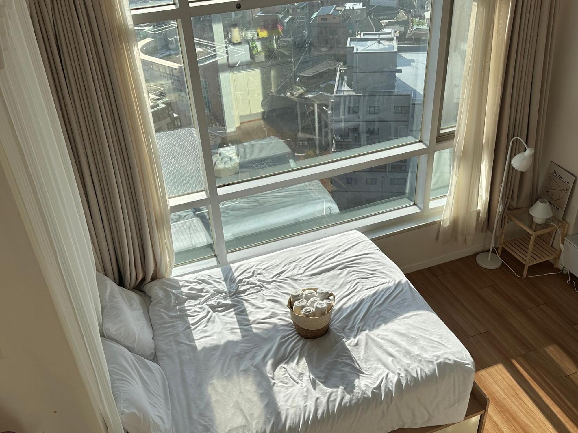 Seoul-Lo Loft Apartment ภายนอก รูปภาพ