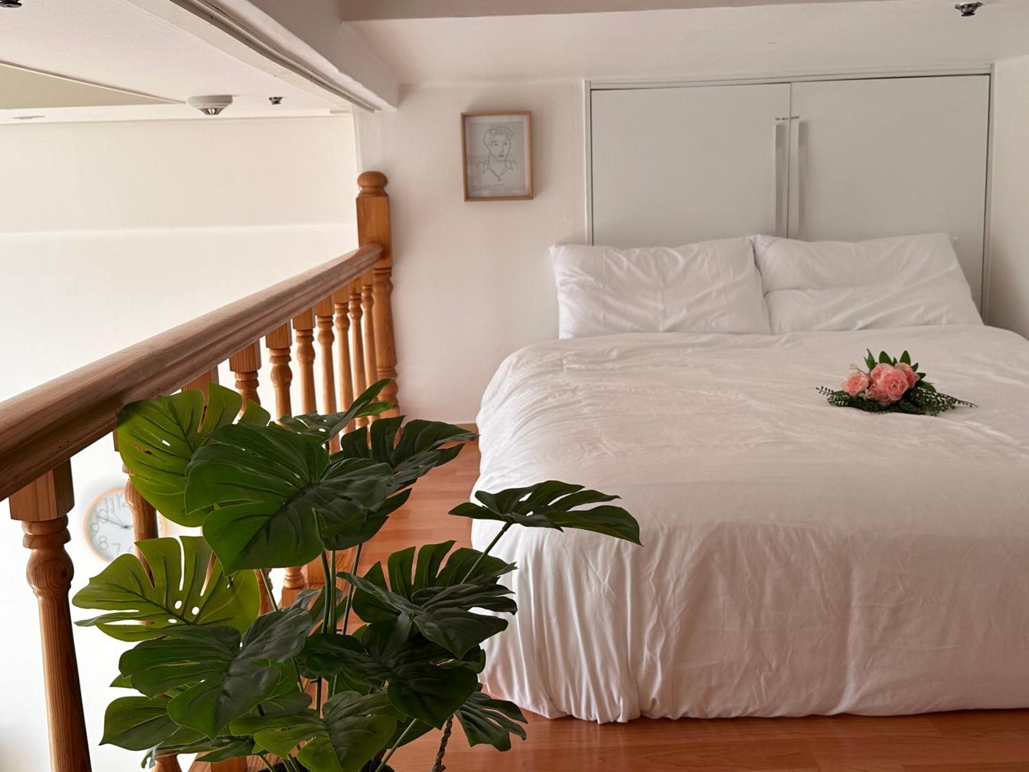 Seoul-Lo Loft Apartment ภายนอก รูปภาพ