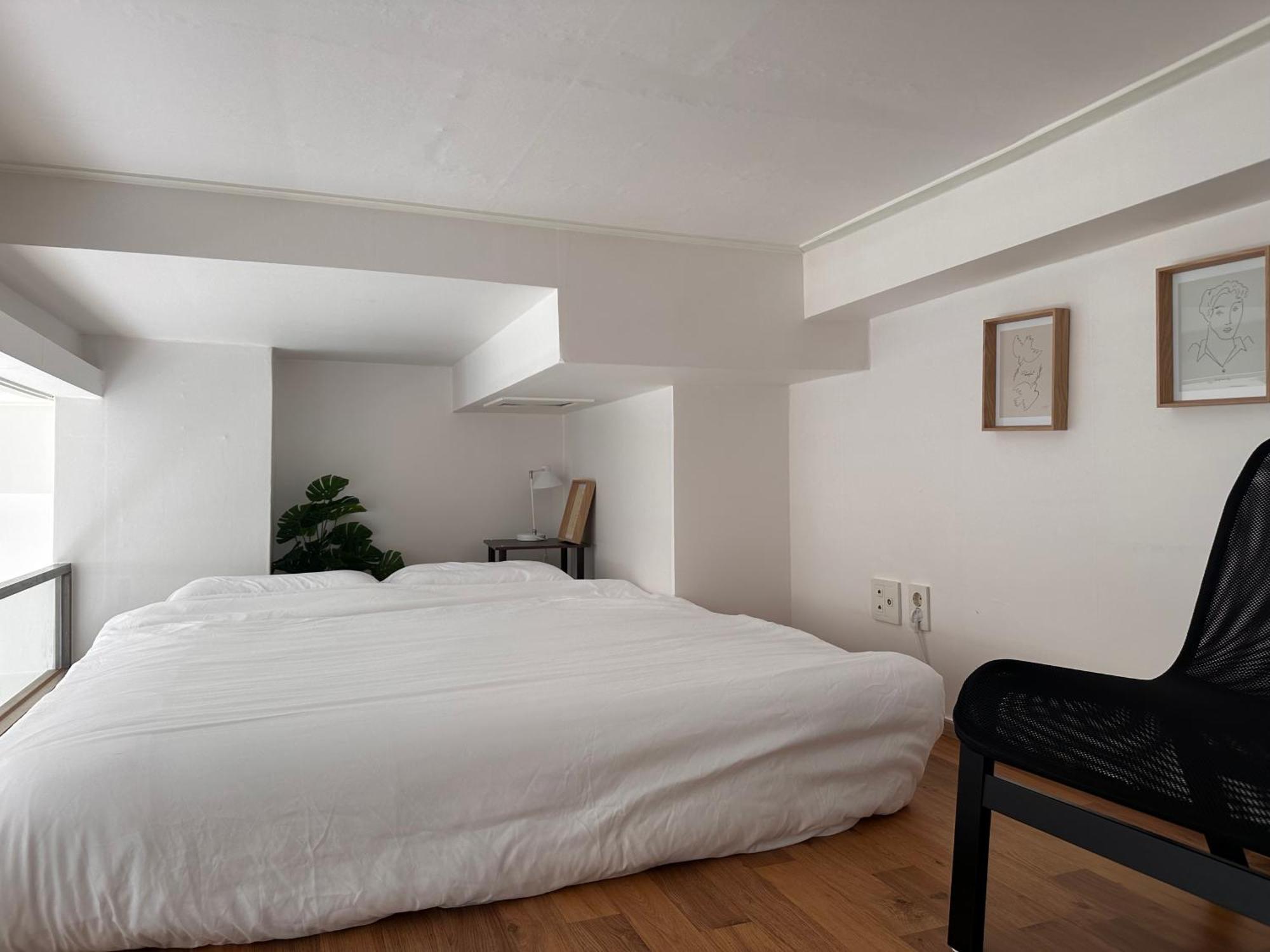Seoul-Lo Loft Apartment ภายนอก รูปภาพ