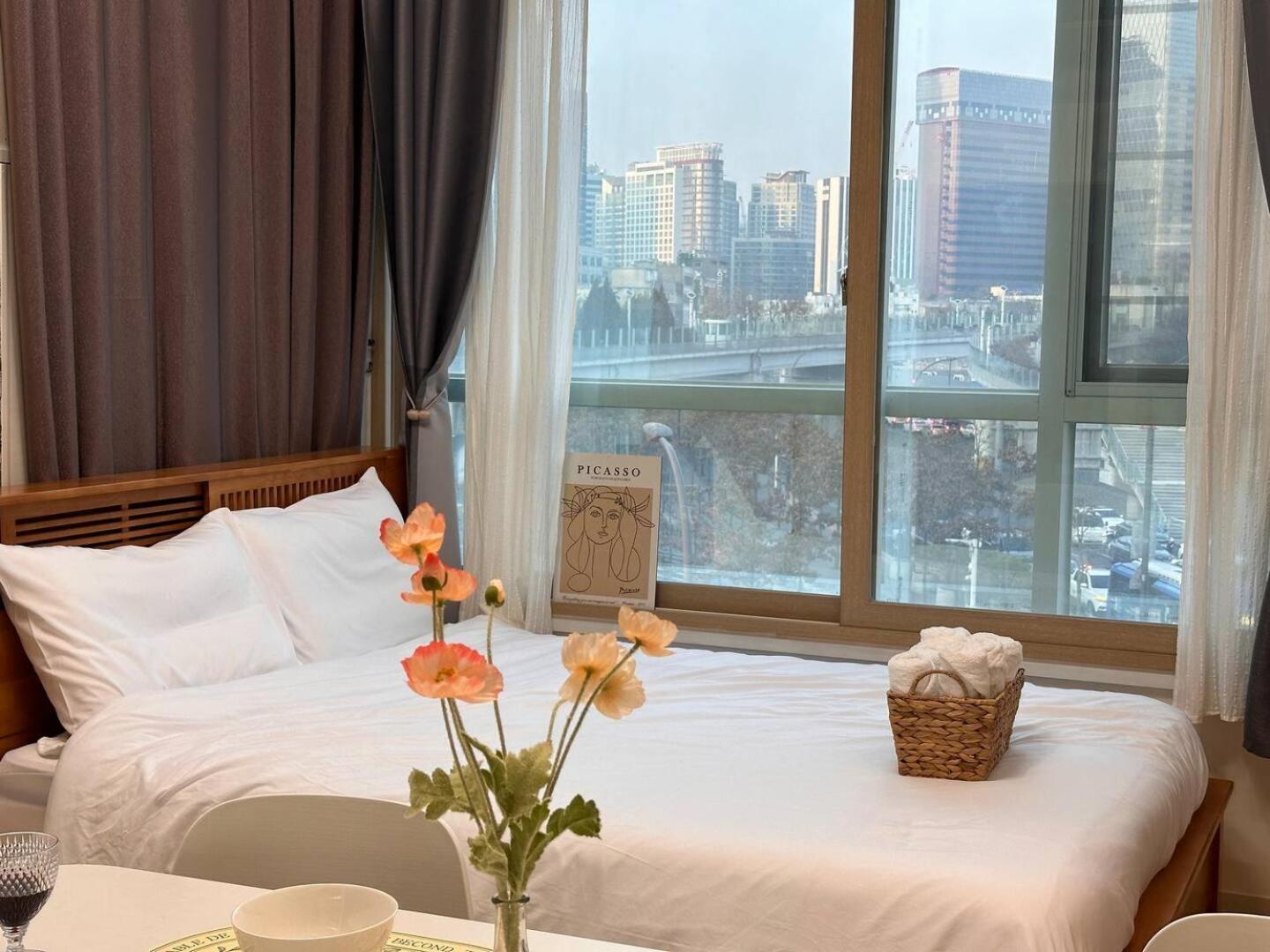 Seoul-Lo Loft Apartment ภายนอก รูปภาพ